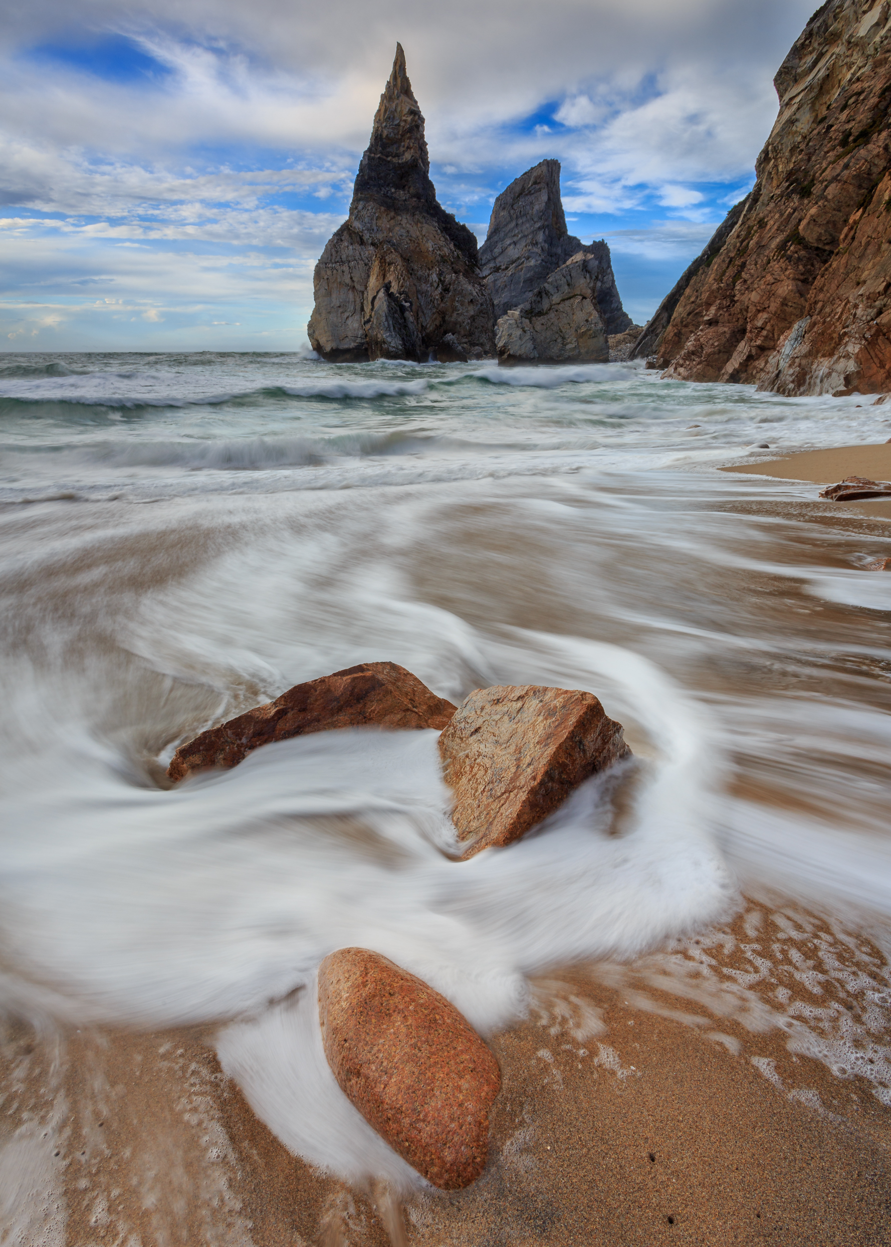 Praia da Ursa, Sintra — falésias verticais e Atlântico